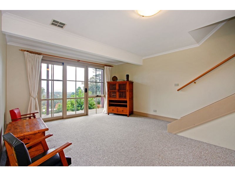 15 McKenzie Gve, Montrose VIC 3765