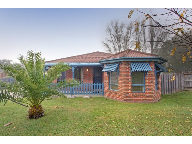 8 Delta Close, Lilydale VIC 3140