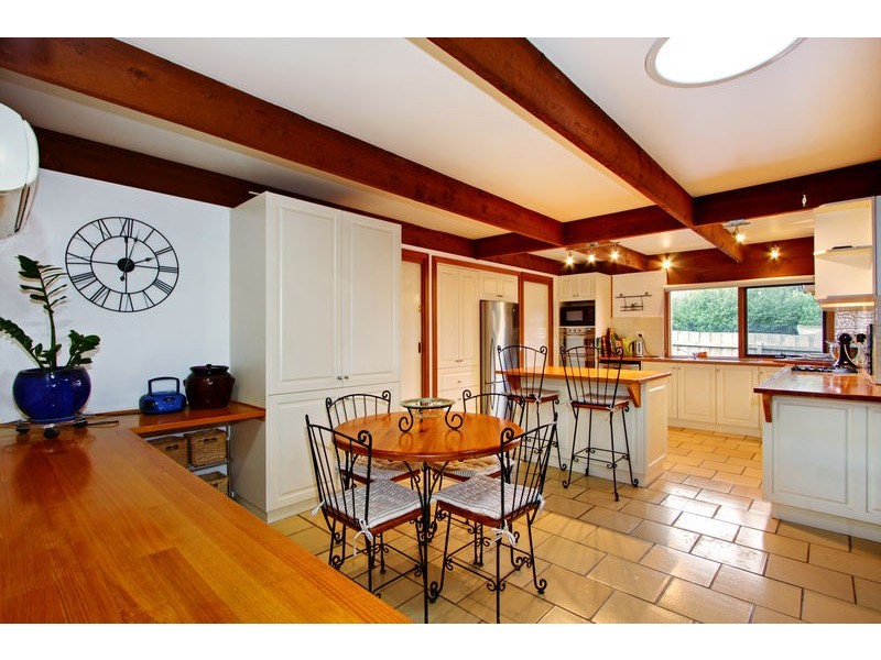 45 Lauriston Drive, Coldstream VIC 3770