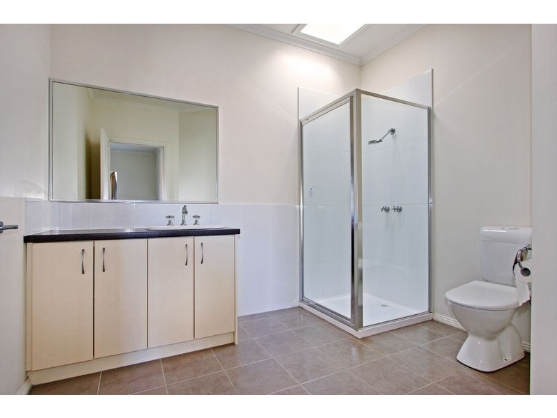 2/95 Anderson Street, Lilydale VIC 3140