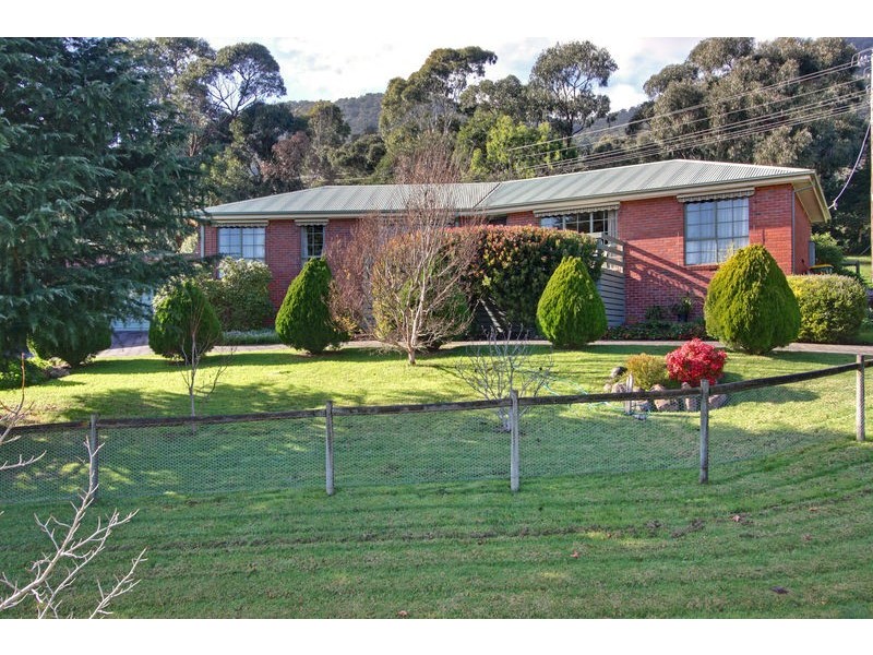 45 Gordon Ave, Montrose VIC 3765