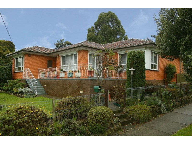 34 Ballantyne Crescent, Kilsyth VIC 3137