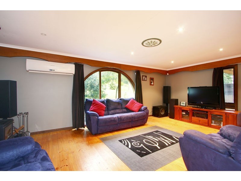 15 Gordon Avenue, Montrose VIC 3765