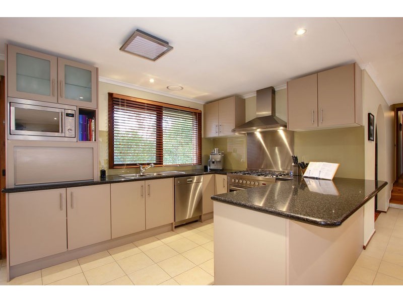 15 Gordon Avenue, Montrose VIC 3765