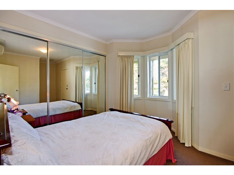 61/13-15 Hewish Road, Croydon VIC 3136