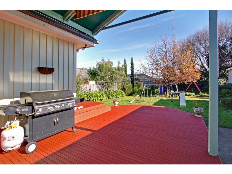 29 Lomond Ave, Kilsyth VIC 3137