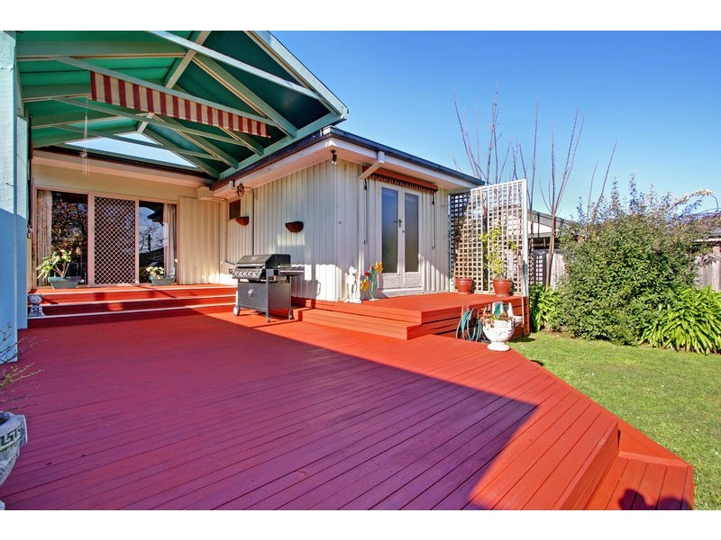 29 Lomond Ave, Kilsyth VIC 3137