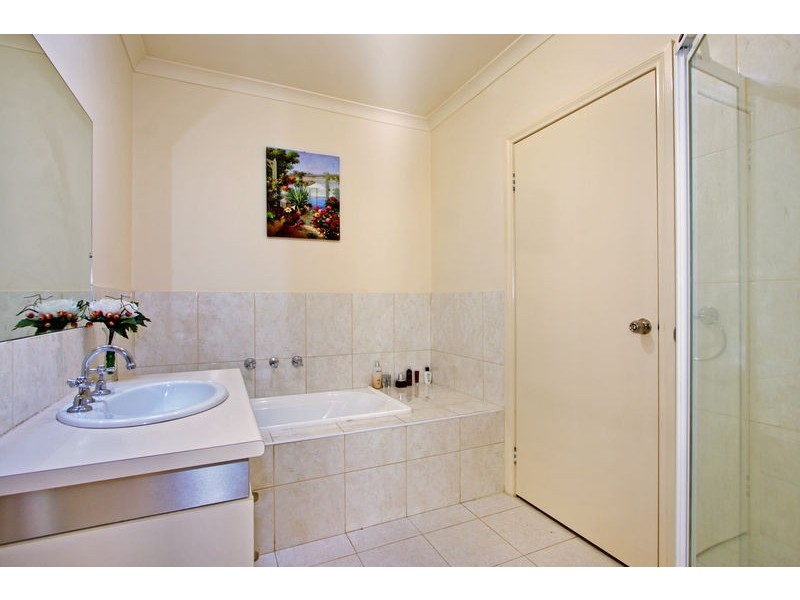 8/180 Dorset Road, Croydon VIC 3136