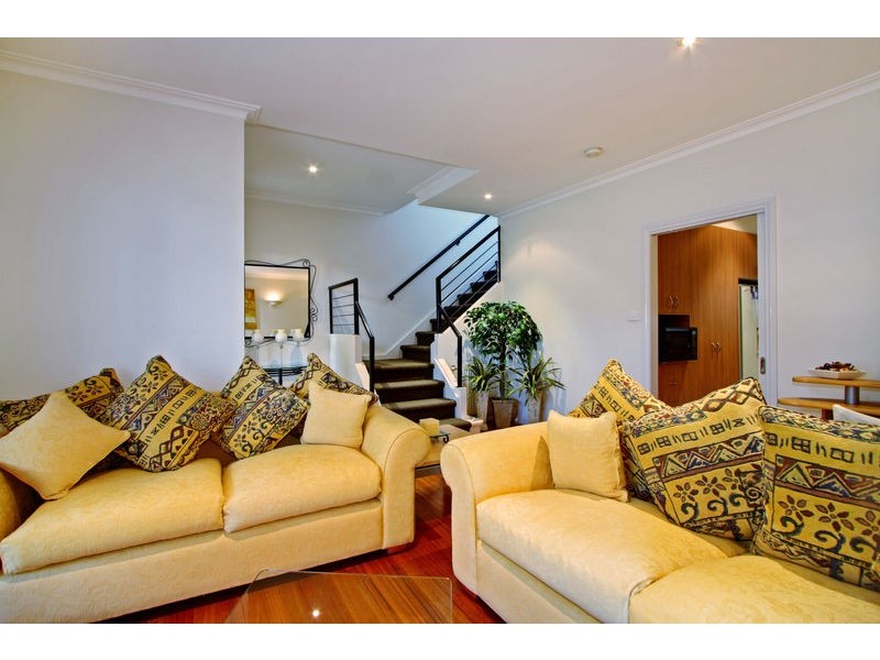 3/80 Diane Crescent, Croydon VIC 3136