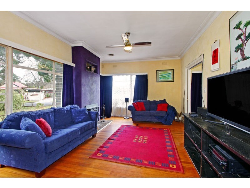1 Timms Avenue, Croydon VIC 3136