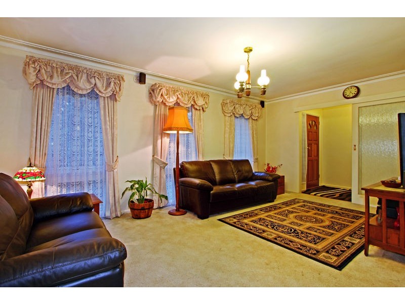 82 Swansea Rd, Montrose VIC 3765