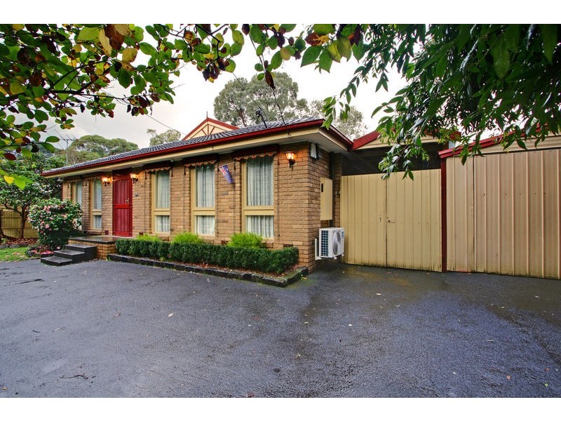 82 Swansea Rd, Montrose VIC 3765