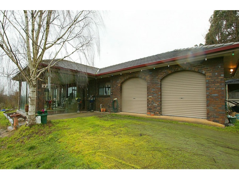 35 Angus Road, Yellingbo VIC 3139