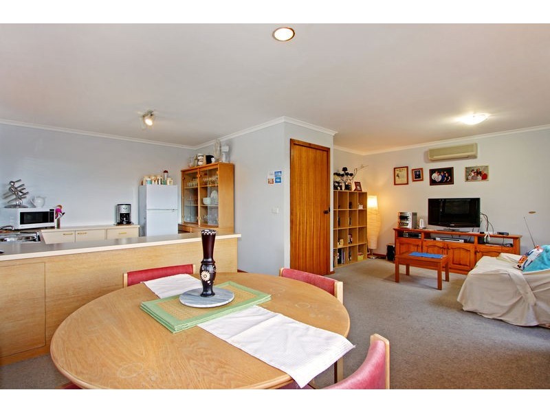 20 Rachael Drive, Mooroolbark VIC 3138