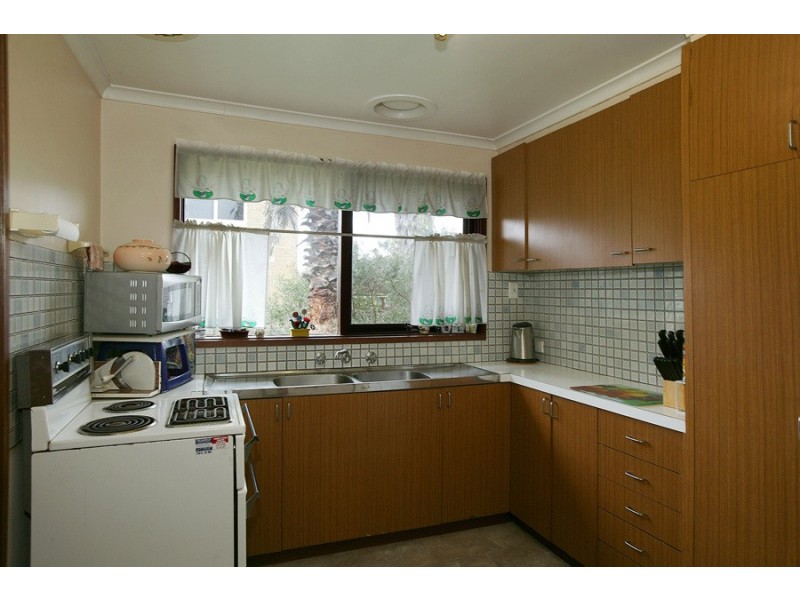 18/300 Mt Dandenong Road, Croydon VIC 3136