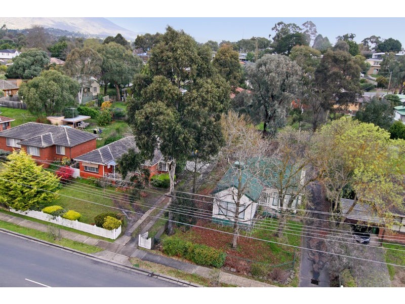 98-100 Brice Avenue, Mooroolbark VIC 3138
