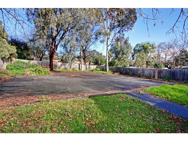98-100 Brice Avenue, Mooroolbark VIC 3138