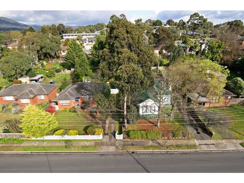98-100 Brice Avenue, Mooroolbark VIC 3138