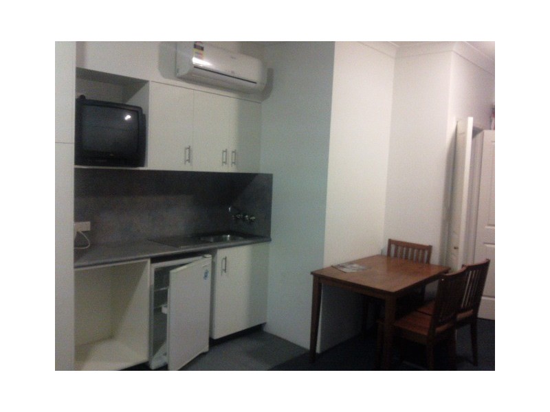 23/23 Cavill Ave, Surfers Paradise QLD 4217
