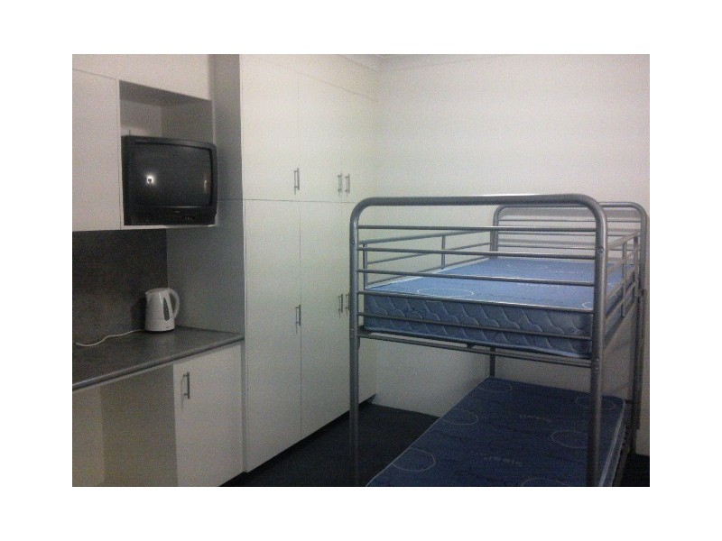 23/23 Cavill Ave, Surfers Paradise QLD 4217