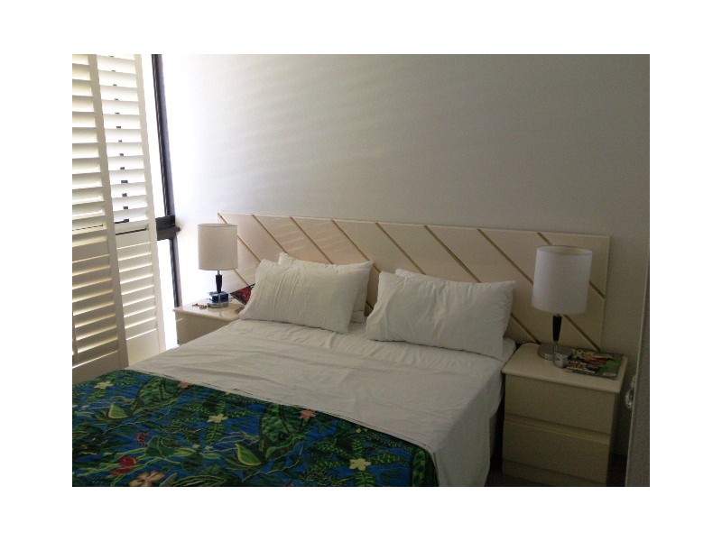 80/80 Esplanade, Surfers Paradise QLD 4217