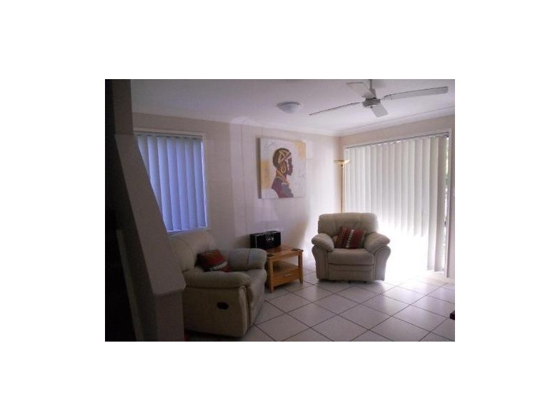Pacific Pines QLD 4211