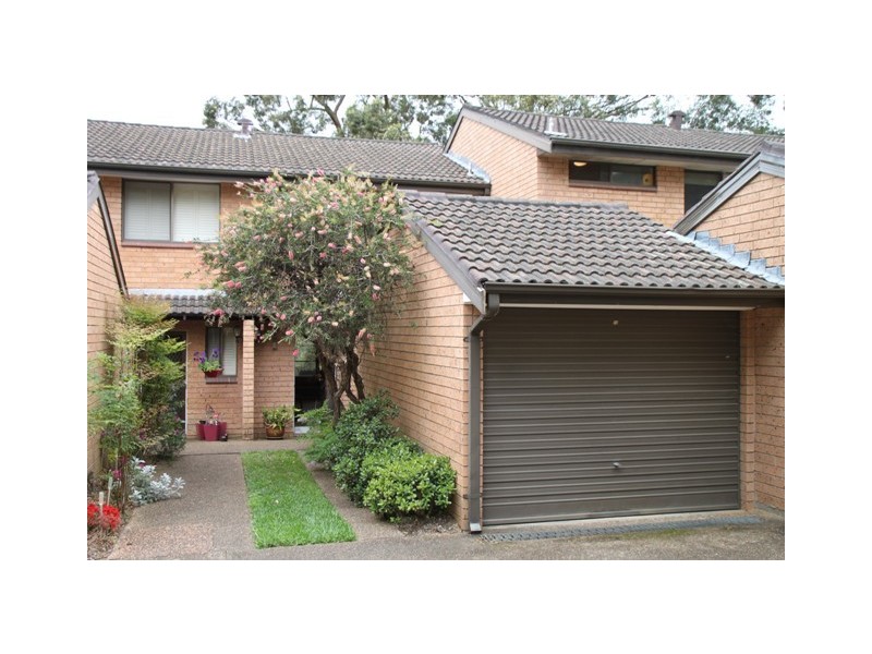 10/17 Busaco Rd, Marsfield NSW 2122