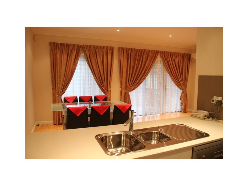 8/38 Cox Cr, Dundas Valley NSW 2117