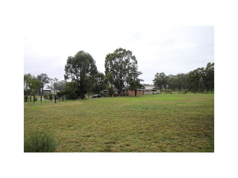 76 Glenidol Rd, Oakville NSW 2765