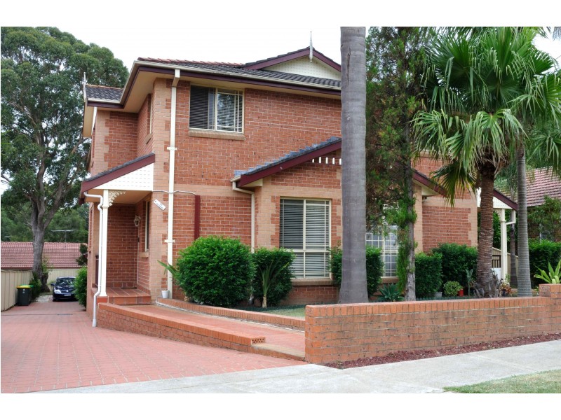 2/31 Graham Road, Narwee NSW 2209