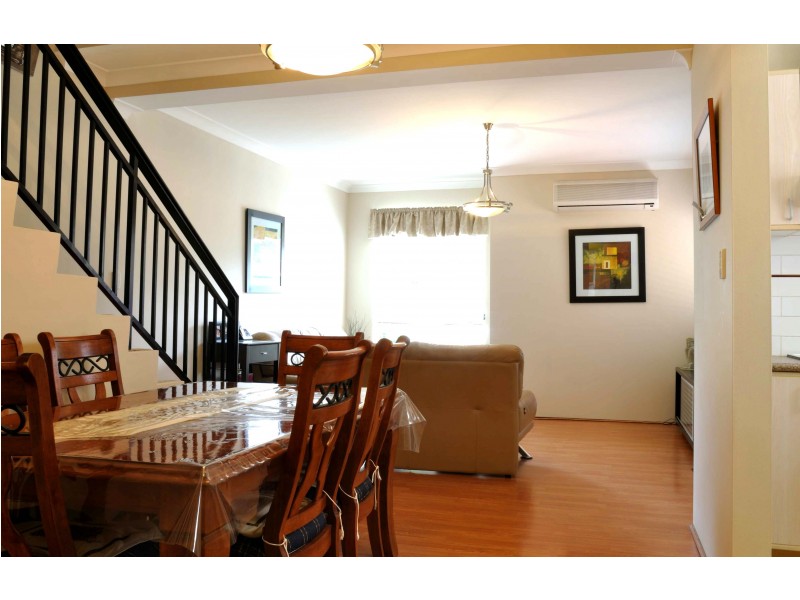 2/31 Graham Road, Narwee NSW 2209