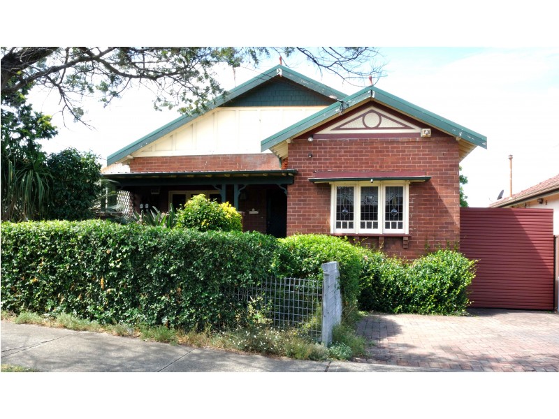 2 Ludgate Street, Roselands NSW 2196