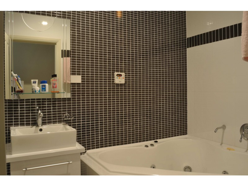 13 Werona Avenue, Punchbowl NSW 2196
