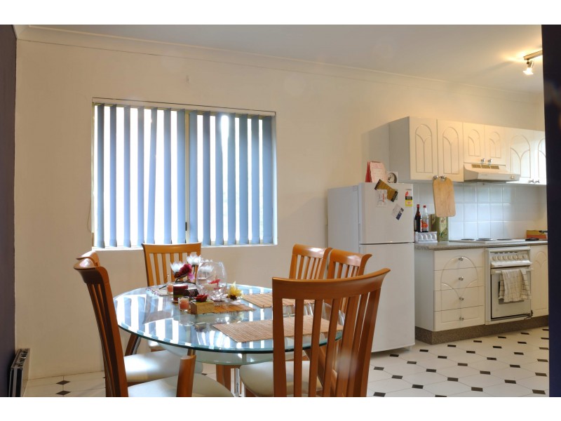 1/67-69 Graham Road, Narwee NSW 2209
