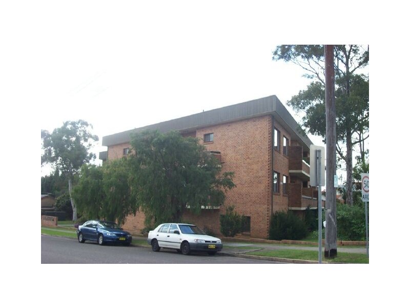 2/679 Forest Road, Bexley NSW 2207