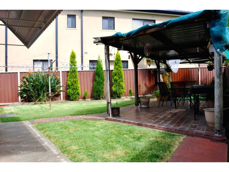 14 Sandra Crescent, Roselands NSW 2196