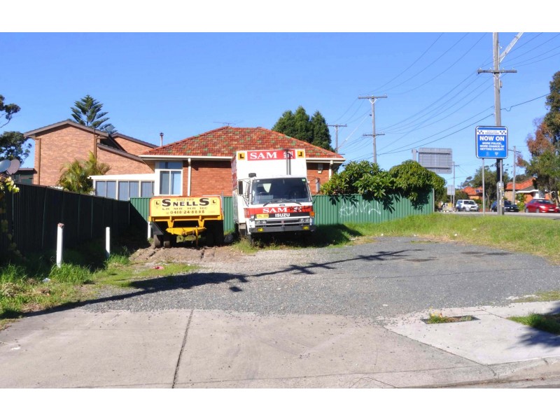 402 KING GEORGES ROAD, Beverly Hills NSW 2209