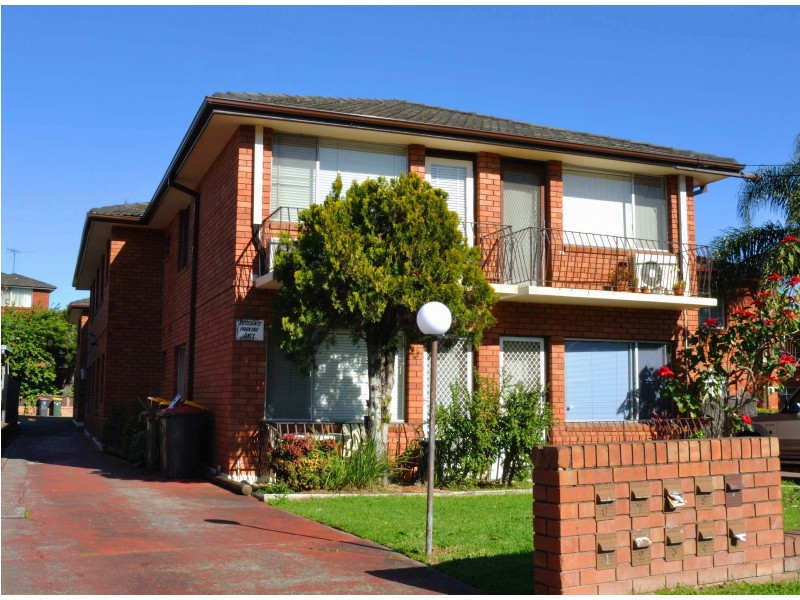 8/25 PARRY AVE, Narwee NSW 2209