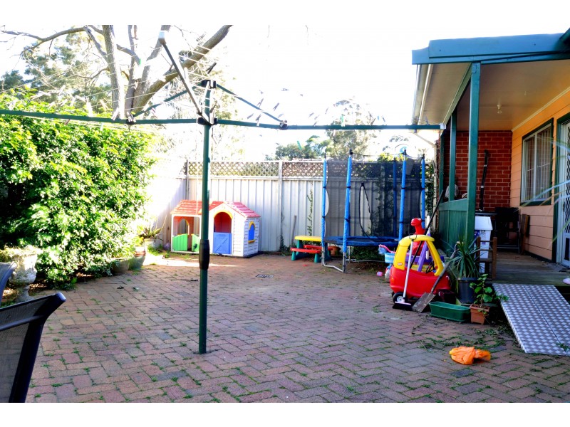 13 Bungalow Road, Roselands NSW 2196