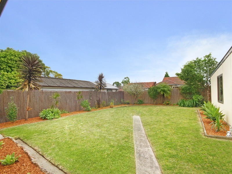 5 PAYTEN AVE, Roselands NSW 2196