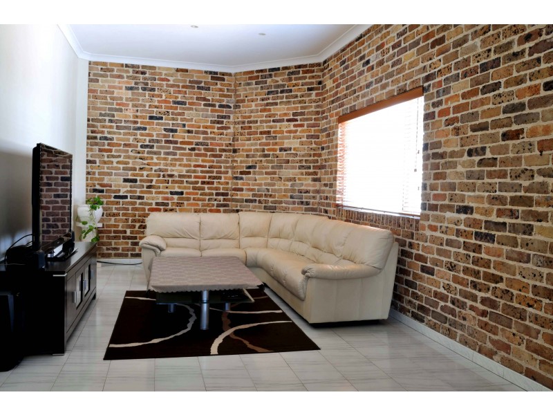 14 Daisy Street, Roselands NSW 2196