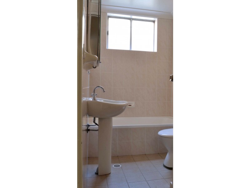 6/18 Willeroo Street, Lakemba NSW 2195