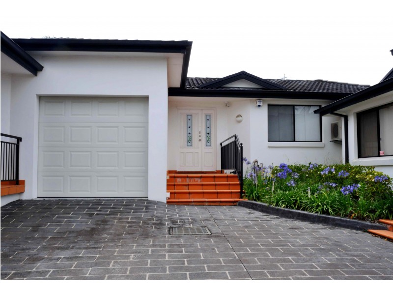 4/10-12 Highland Ave, Roselands NSW 2196