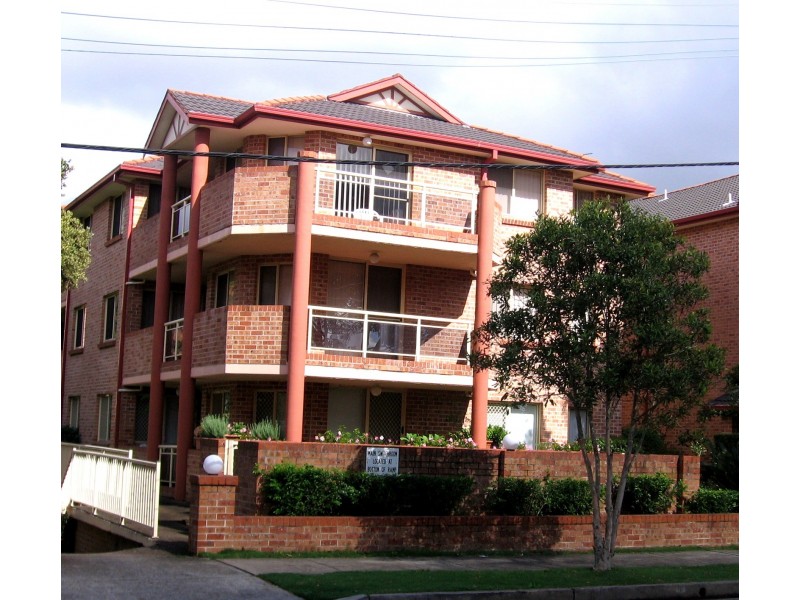10/7-11 Hamdpen Street, Beverly Hills NSW 2209