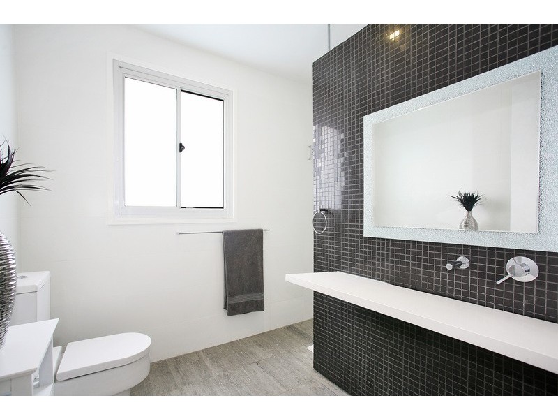 10 Rogers Street, Roselands NSW 2196