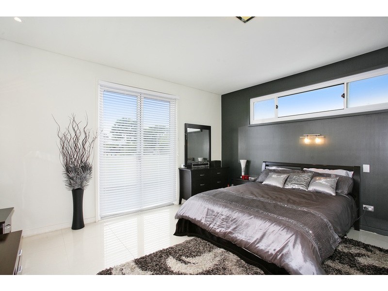 10 Rogers Street, Roselands NSW 2196