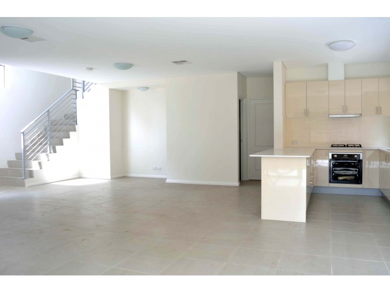 1/27-29 Stoddart Street, Roselands NSW 2196