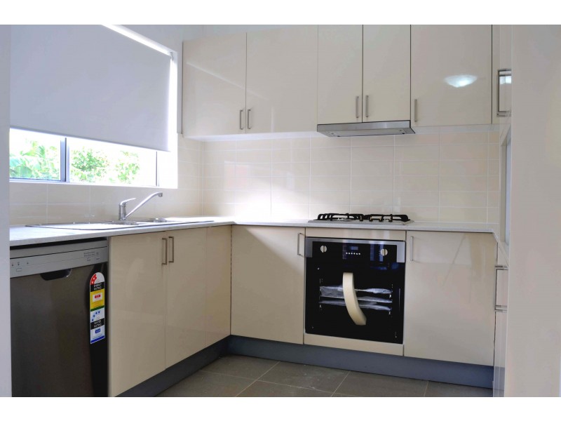 6/27-29 Stoddart Street, Roselands NSW 2196