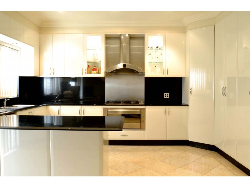 83 Broadarrow Road, Narwee NSW 2209