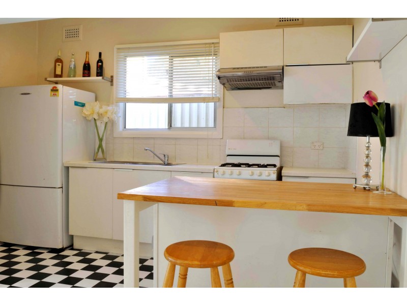 21B Junction Road, Peakhurst NSW 2210